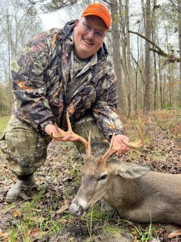 Matt Thornton AKA &quot;Fireball&quot; with a good one.